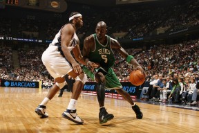 开云体育2026-西甲国家德比之夜，拉亚的平凡教科书，如何让喧嚣归于沉寂？