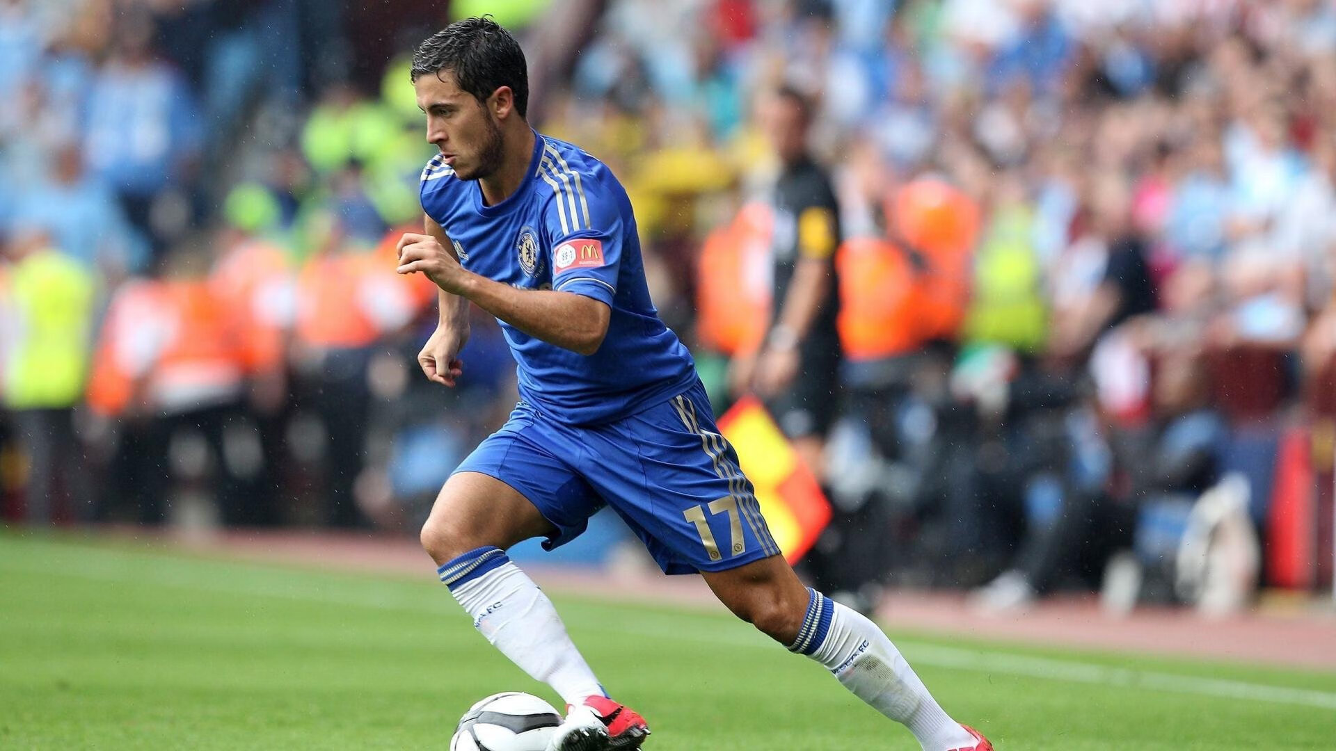 深圳队对阵广东队，班凯罗稳定输出不掉线，定义现代篮球的基石价值