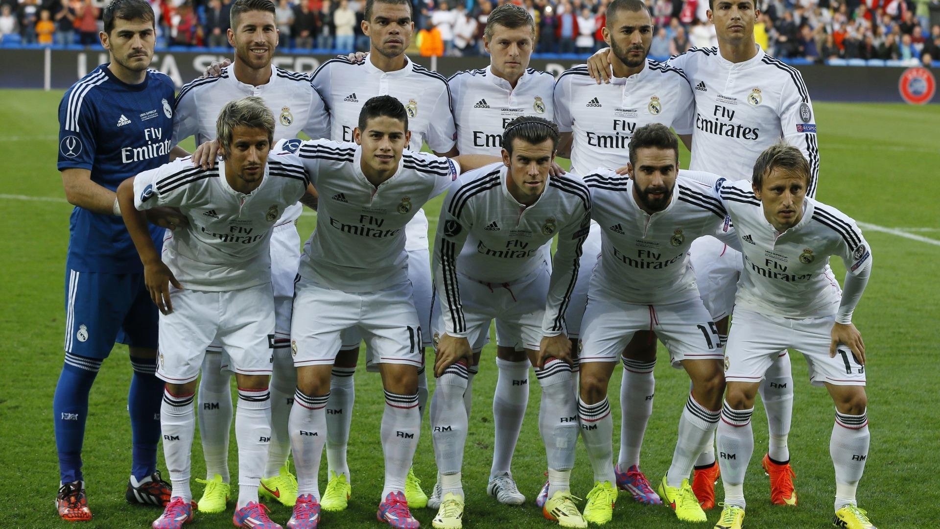 美加墨世界杯焦点战，爵士踏平黄蜂，篮球与足球的跨界共鸣