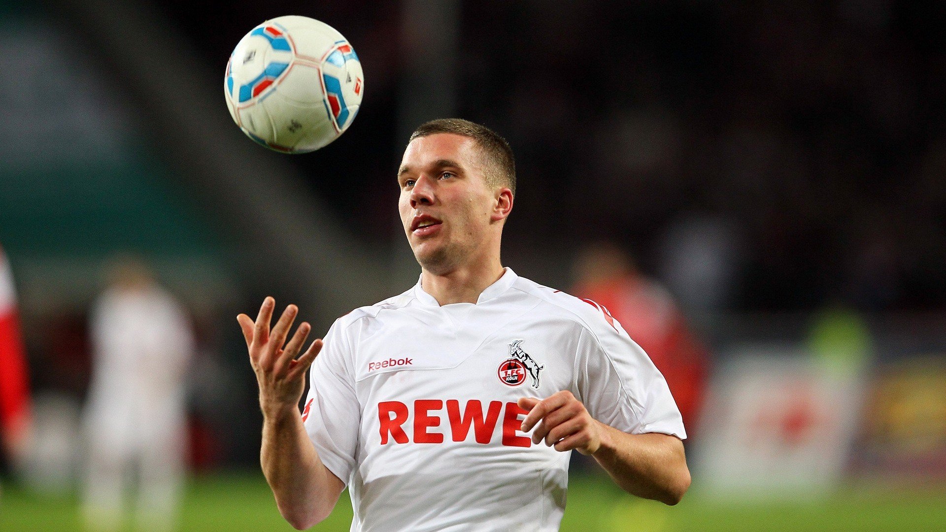 范弗利特末节19分,活塞用辽宁队的血祭旗